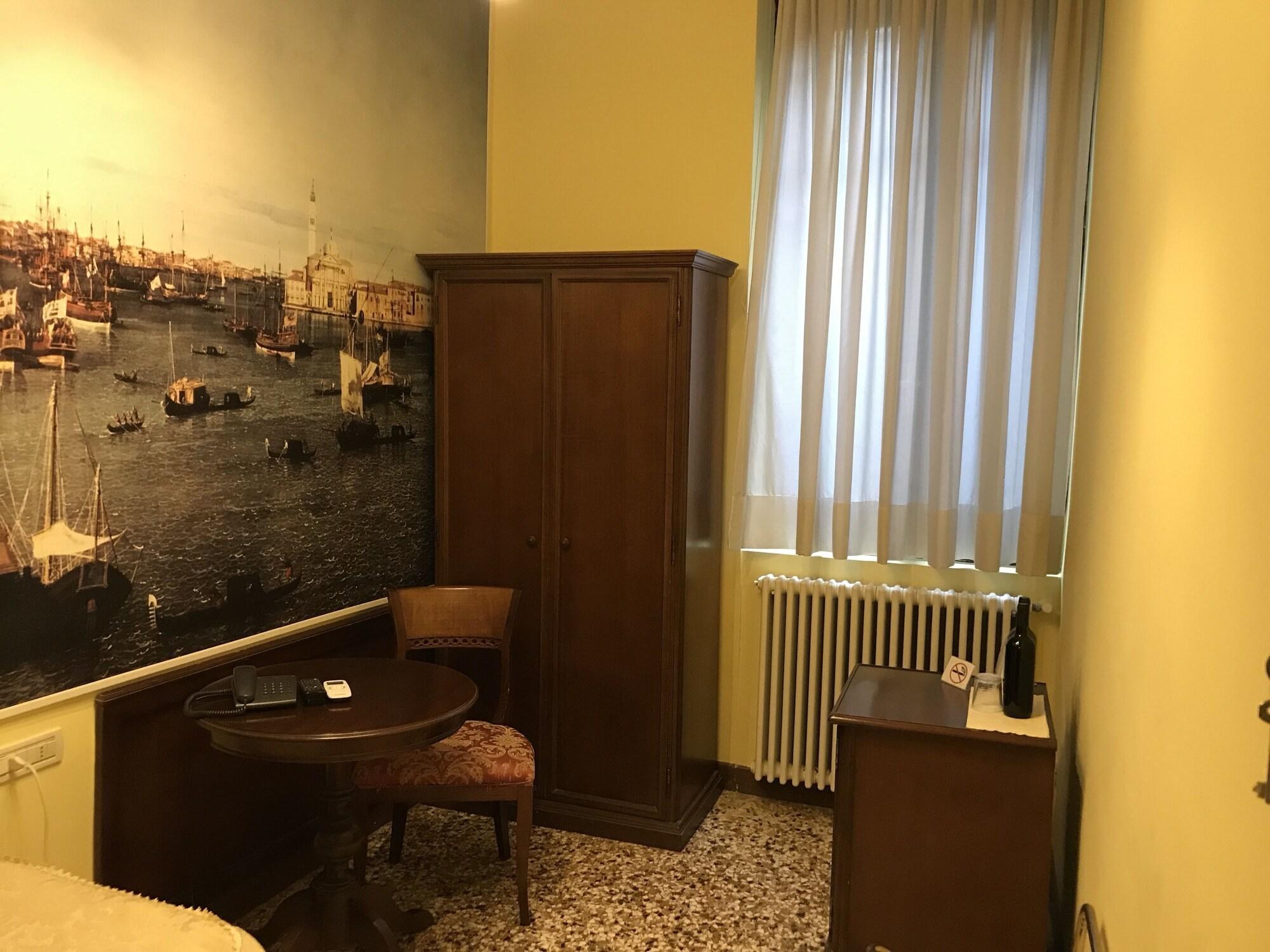 Ca' Centopietre Veneţia Exterior foto