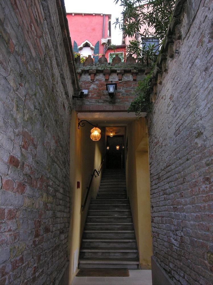 Ca' Centopietre Veneţia Exterior foto